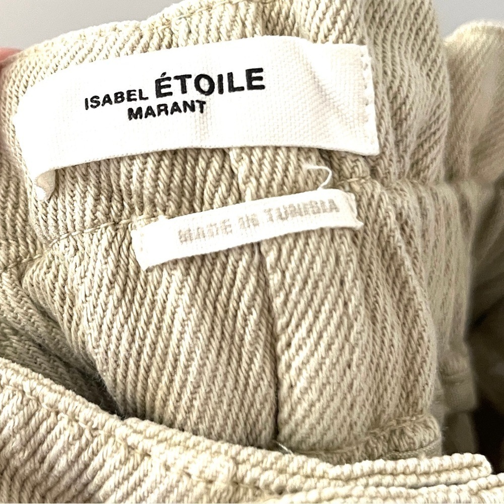 Isabel Marant High-Waist Pleated Cream Shorts - Picture 14 of 15